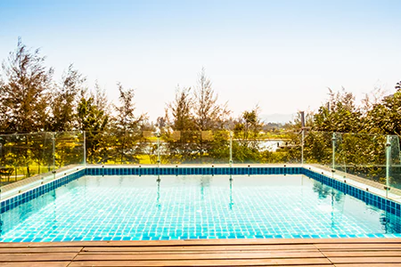 Cost of Glass Pool Fence Repair in Country Walk, FL